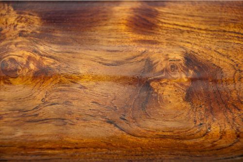 ¿Cómo tratar la madera para exterior?