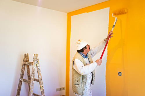¿Por qué contratar a un pintor profesional para pintar tu casa?
