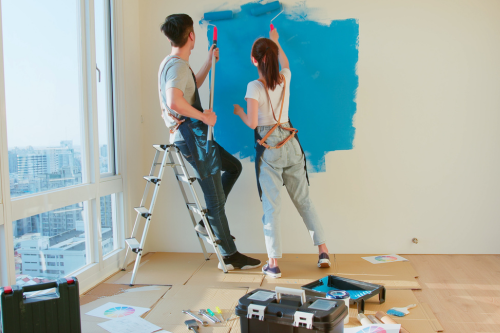 Cómo preparar las paredes antes de pintar: claves para un acabado perfecto