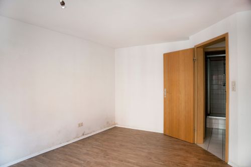 tratar humedades en la pared de casa
